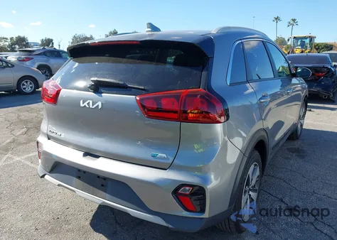 2022 Kia Niro Lx из США, поврежденный, VIN KNDCB3LC5N5511017